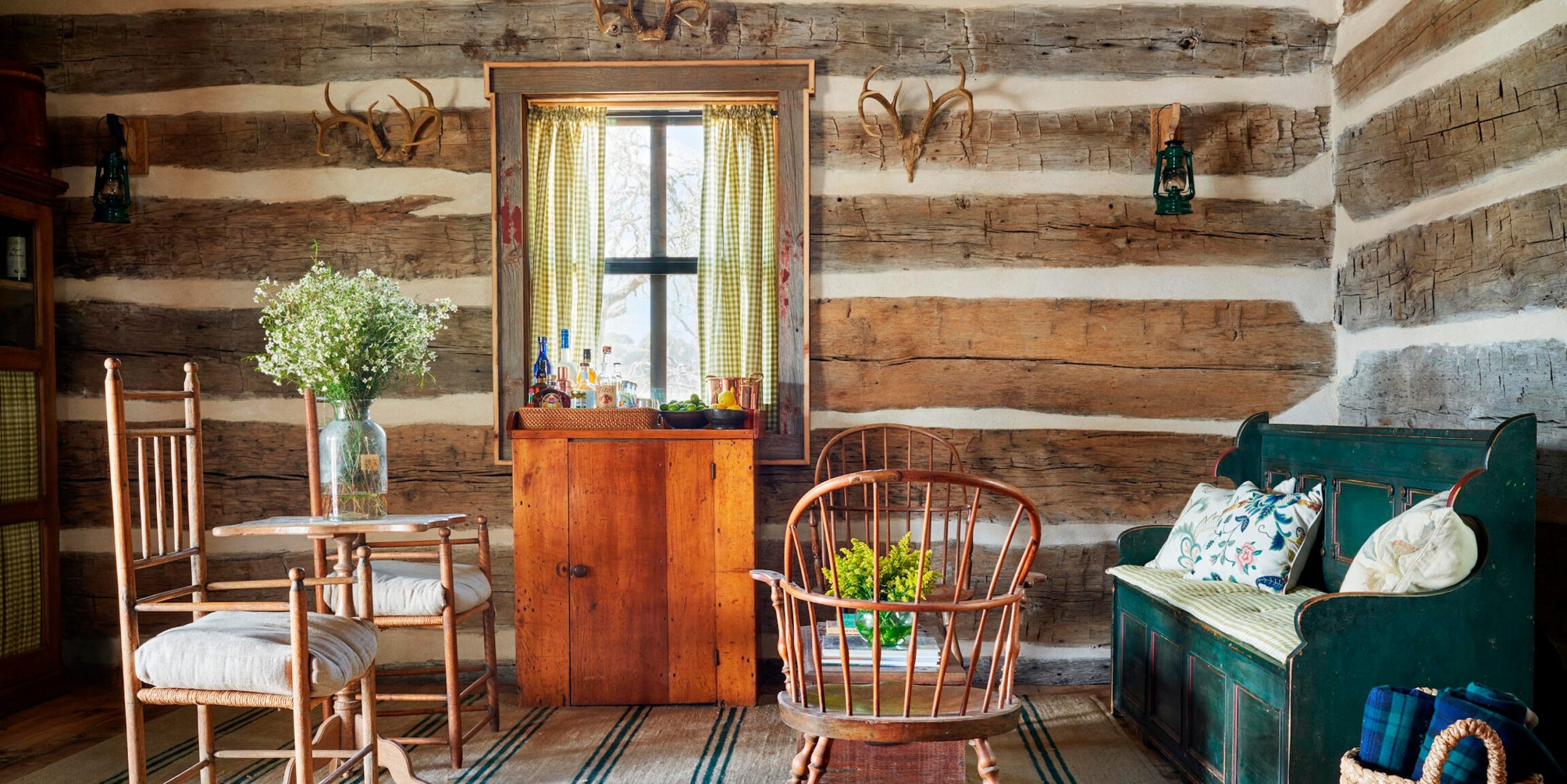 We Just Named Fall's Biggest Decorating Trend—and It's So Cozy - AOL
