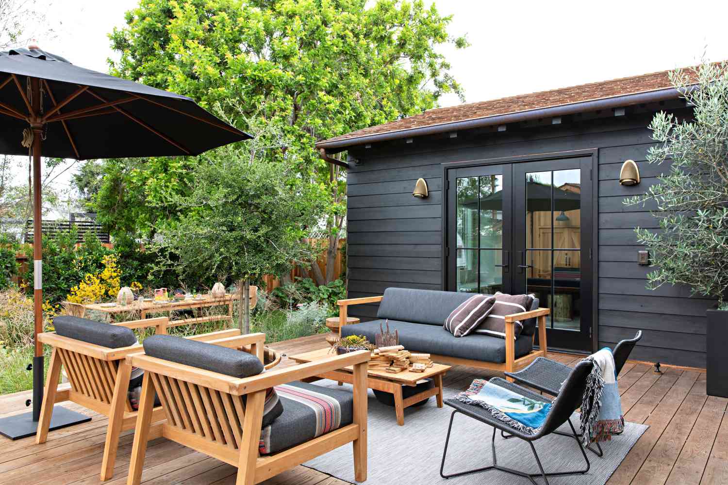10 Deck Ideas to Make the Most of Your Outdoor Space