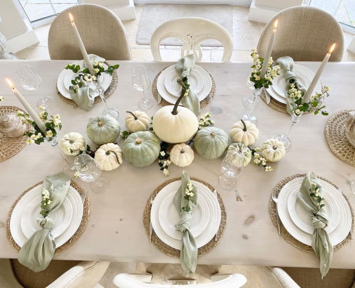 12 Best White Pumpkin Decor Ideas for Front Porch & More | Apartment Therapy