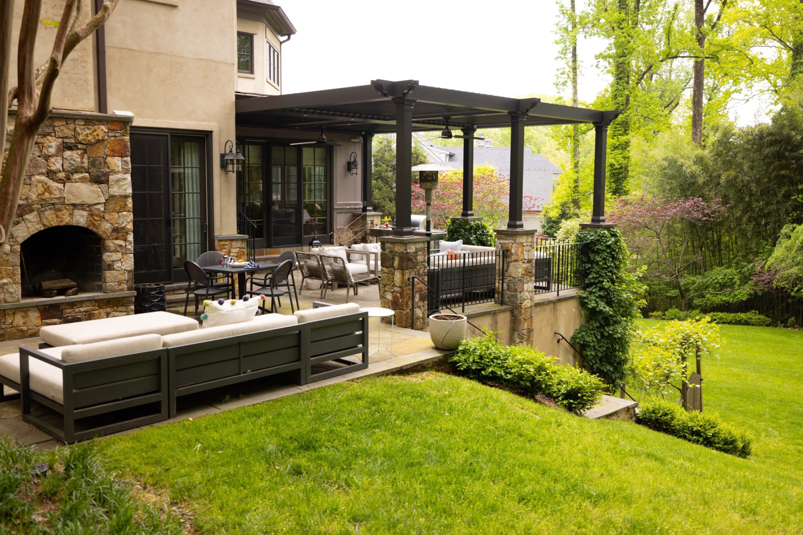 15 Creative Pergola Ideas for Patio Perfection | StruXure