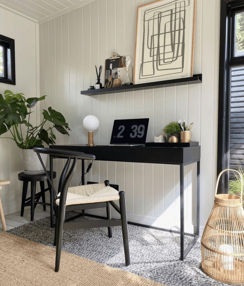 15 Desk Decor Ideas to Create Your Own Aesthetic