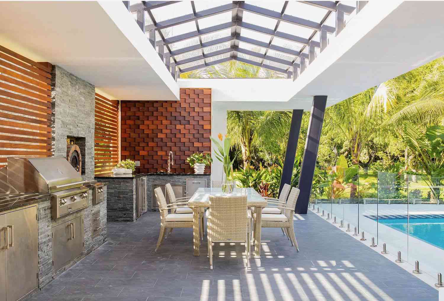 15 Outdoor Kitchen Plans and Design Ideas