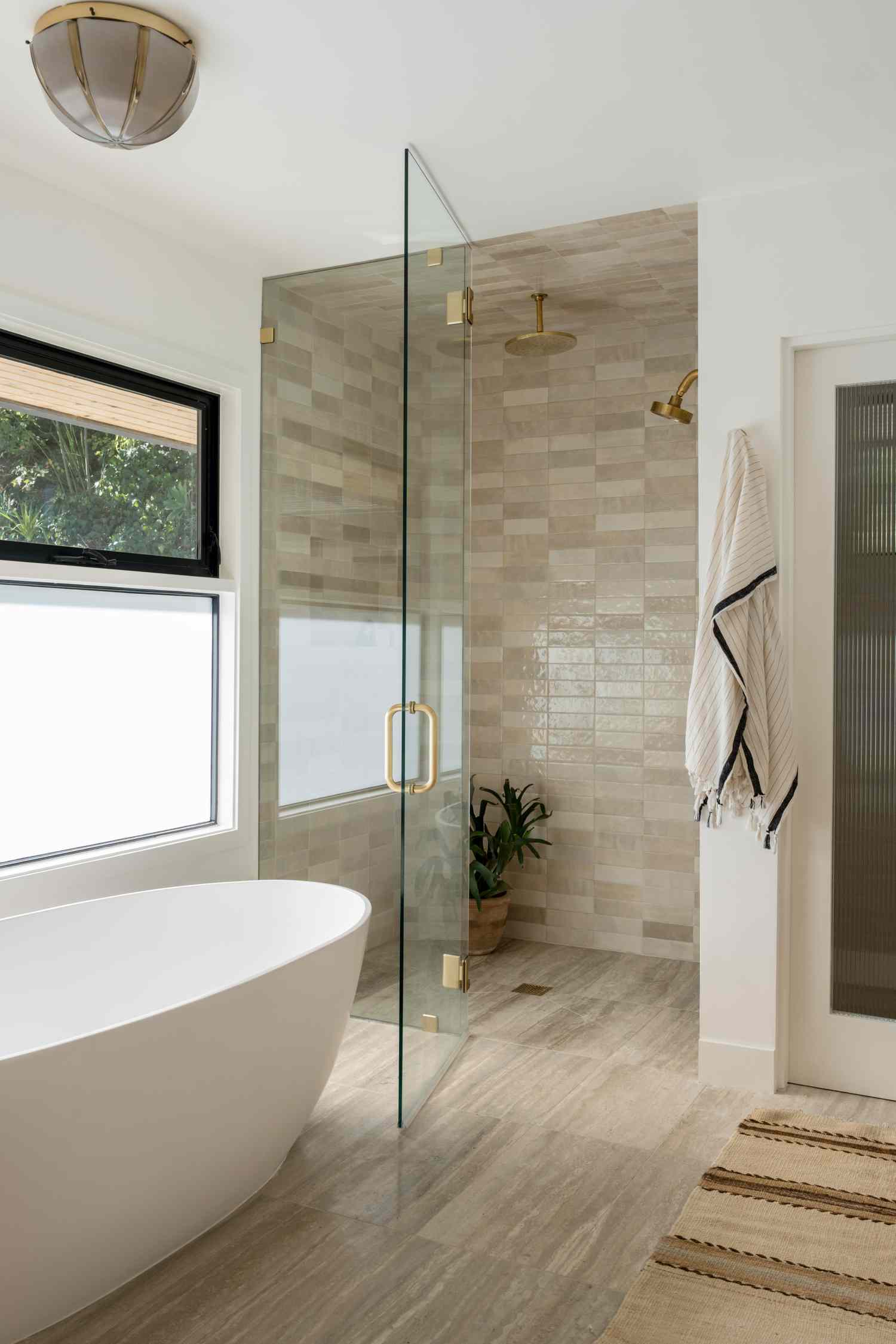17 Luxurious Walk-In Shower Ideas That Turn Your Bathroom Into a Spa