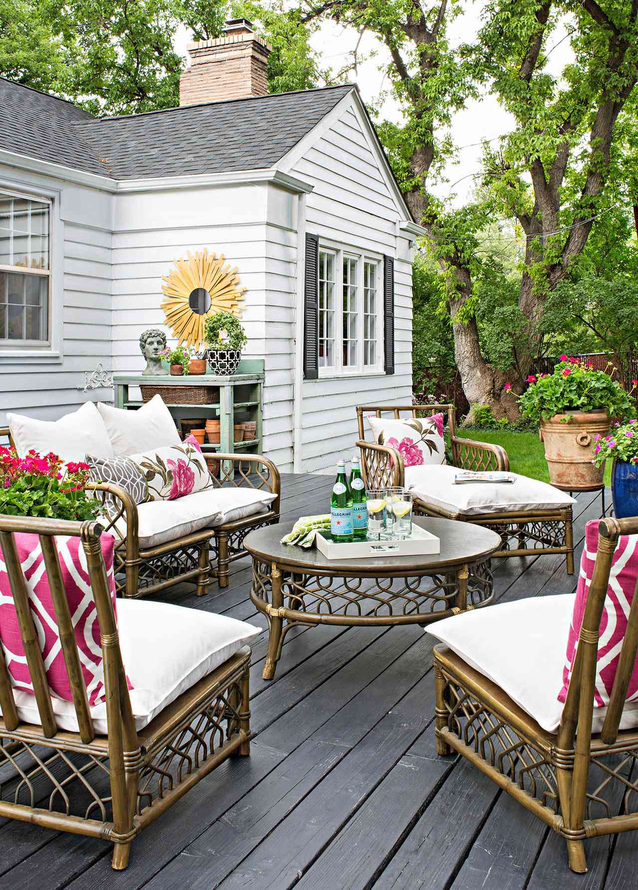 17 Outdoor Living Spaces to Inspire Patio, Deck, or Yard Updates