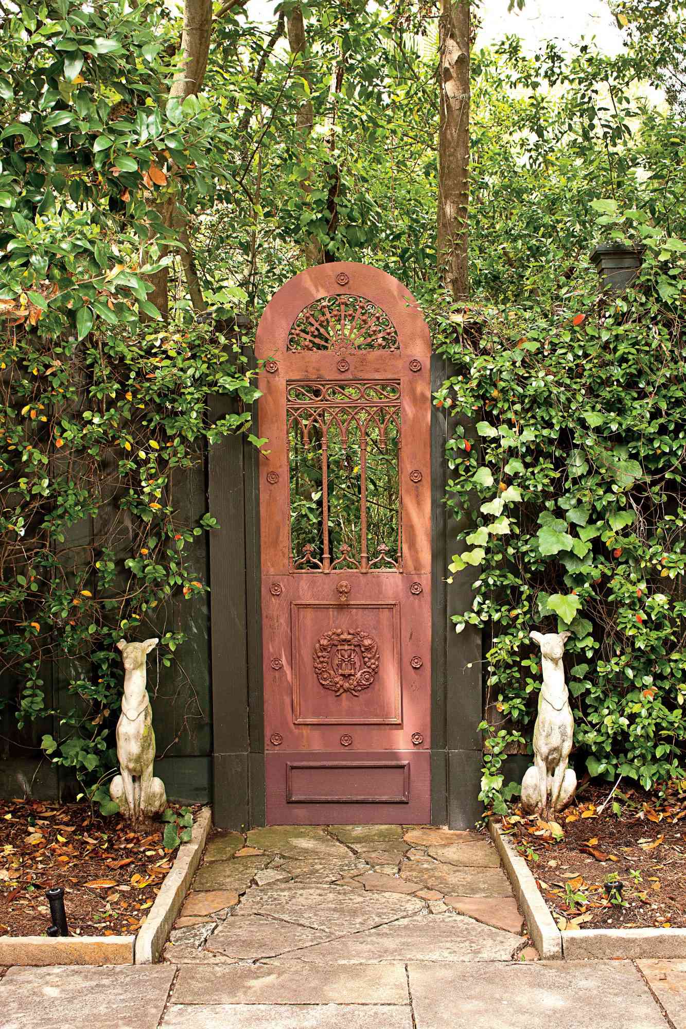 20 Garden Gate Ideas For A Dreamy Outdoor Entrance