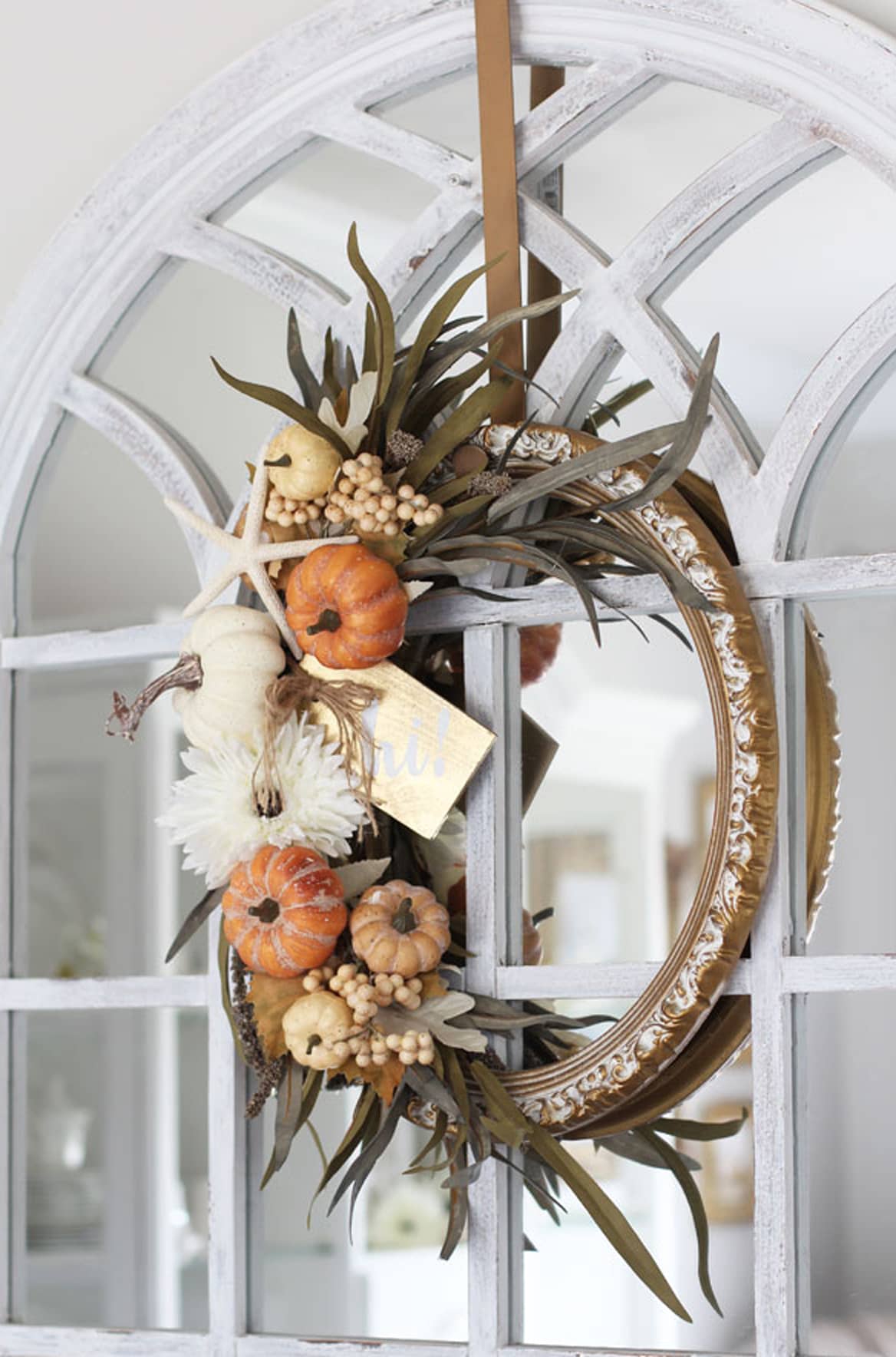 22 DIY Fall Wreaths That Are Easy to Make & Beautiful | Apartment Therapy