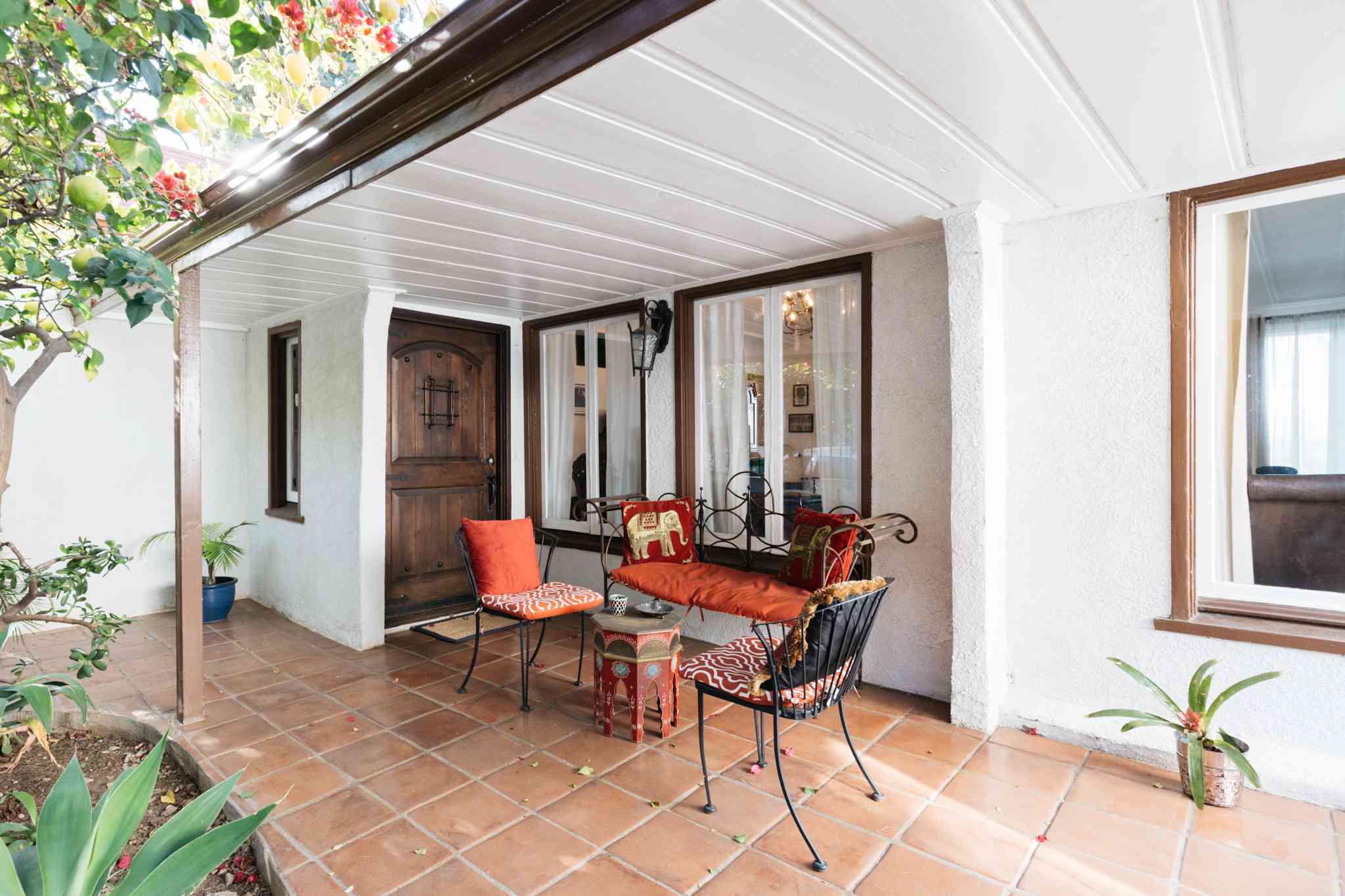 50 Stylish Patio Cover Ideas (for All Budgets)