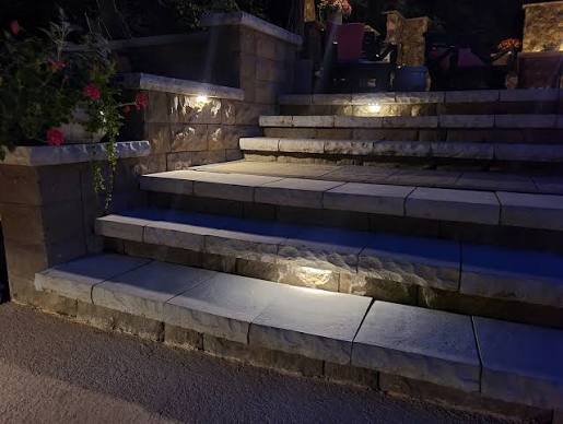 Best Way to Light Outdoor Steps | N. Ohio
