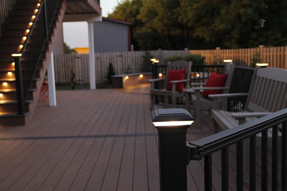 Choosing Your Backyard Deck Lighting