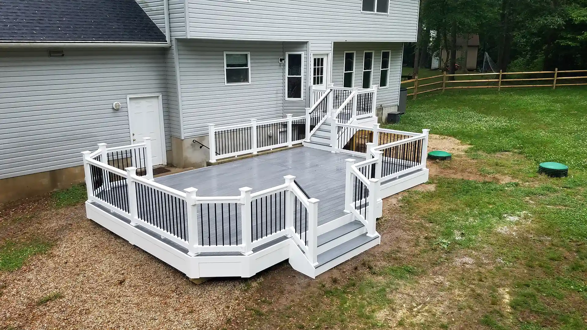 Composite Deck Ideas for Your Backyard | Rock Remodeling