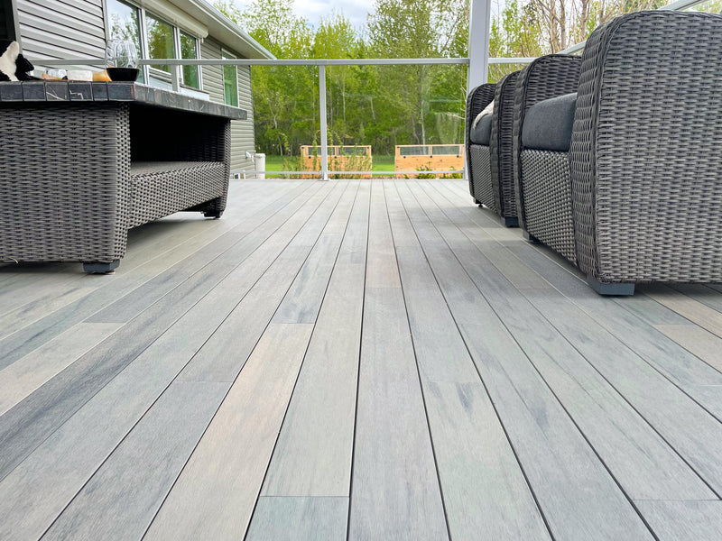 Creative & Stylish Deck Skirting Ideas
