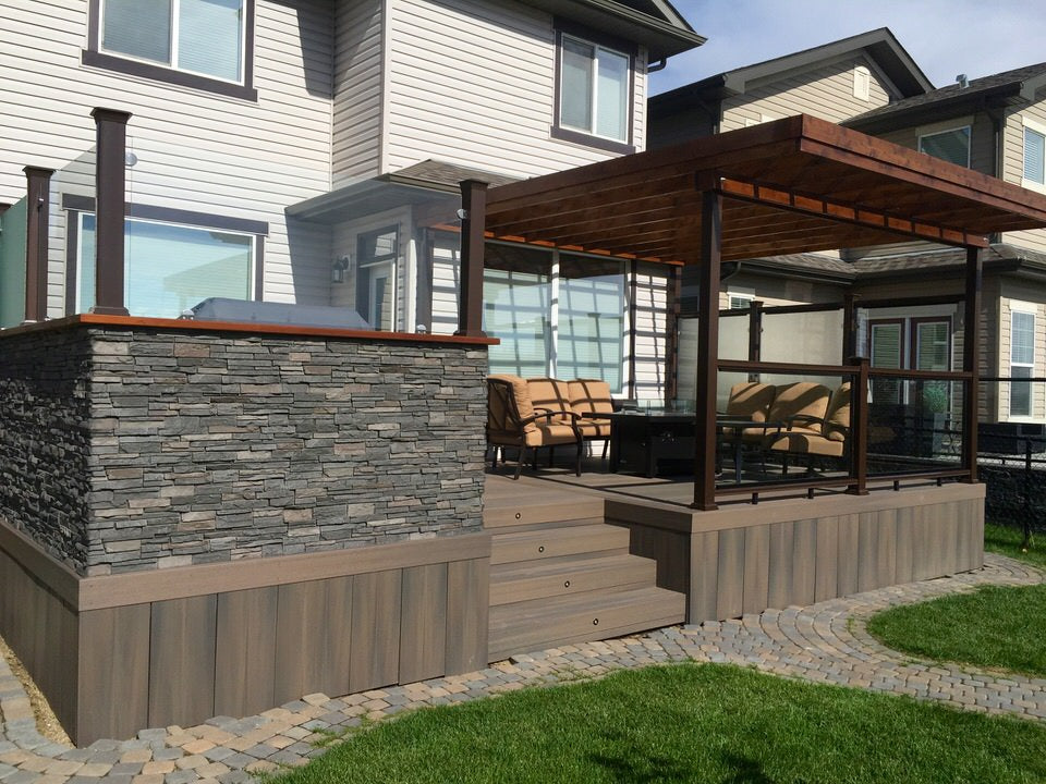 Creative & Stylish Deck Skirting Ideas