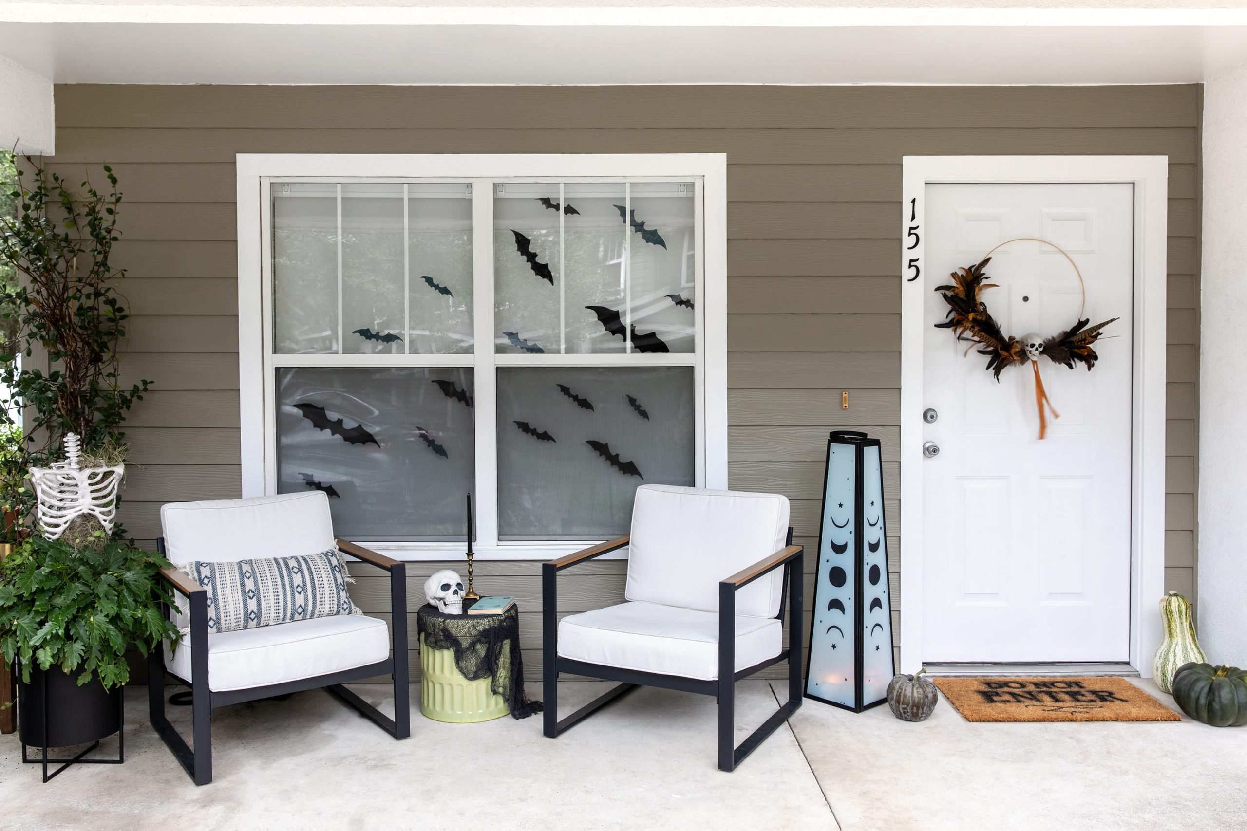DIY Halloween Porch Door Decorations | Apartment Therapy
