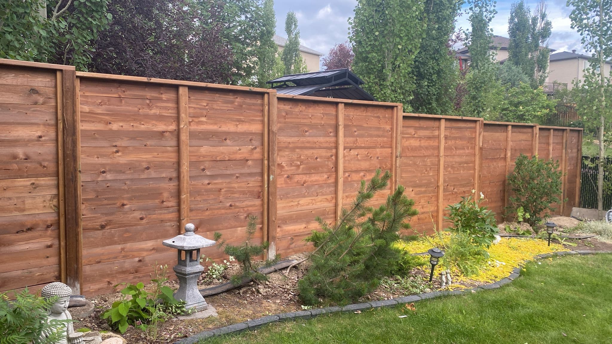 Fence Builder in Calgary and area | National Fence & Deck