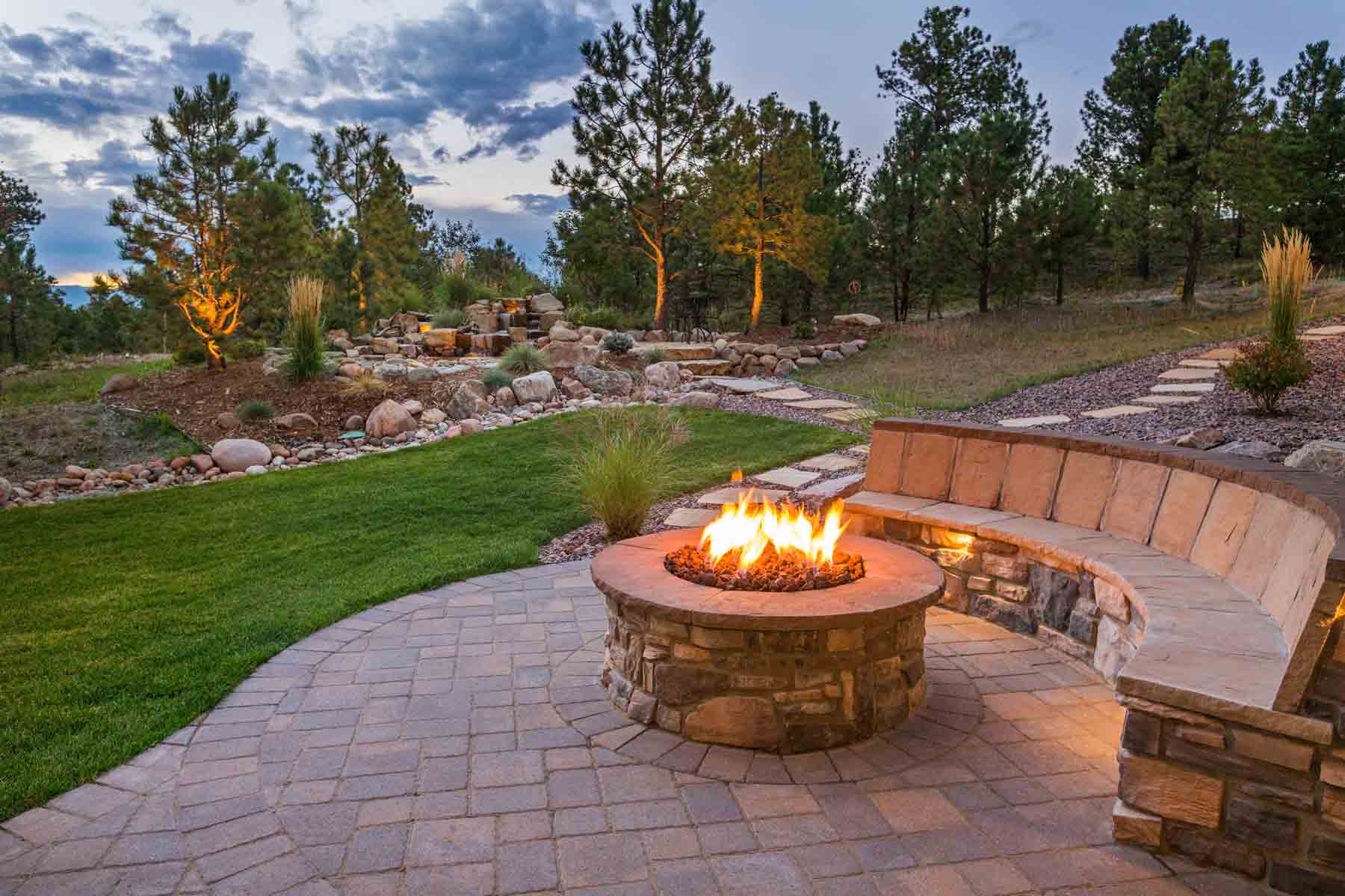 Landscaping Ideas to Elevate Your Outdoor Space (2026)