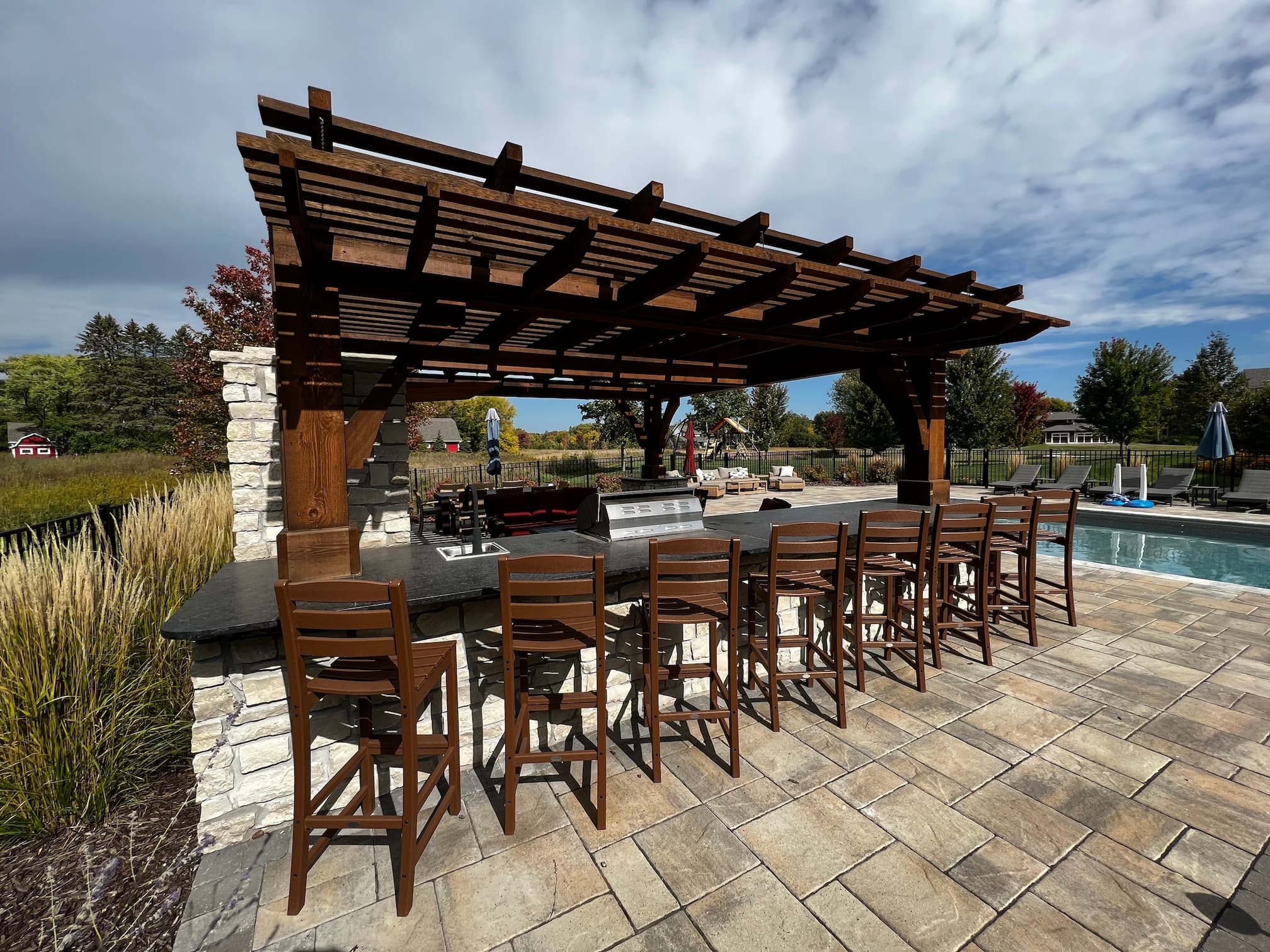 Luxury Outdoor Kitchens & Bars | Outdoor Innovations Landscaping