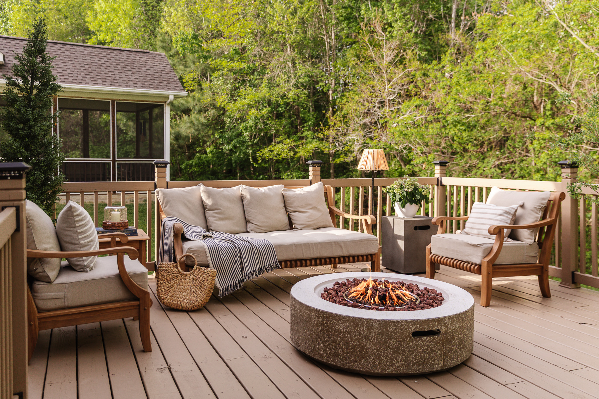 Maximizing the Layout of a Small Deck in 5 Steps!