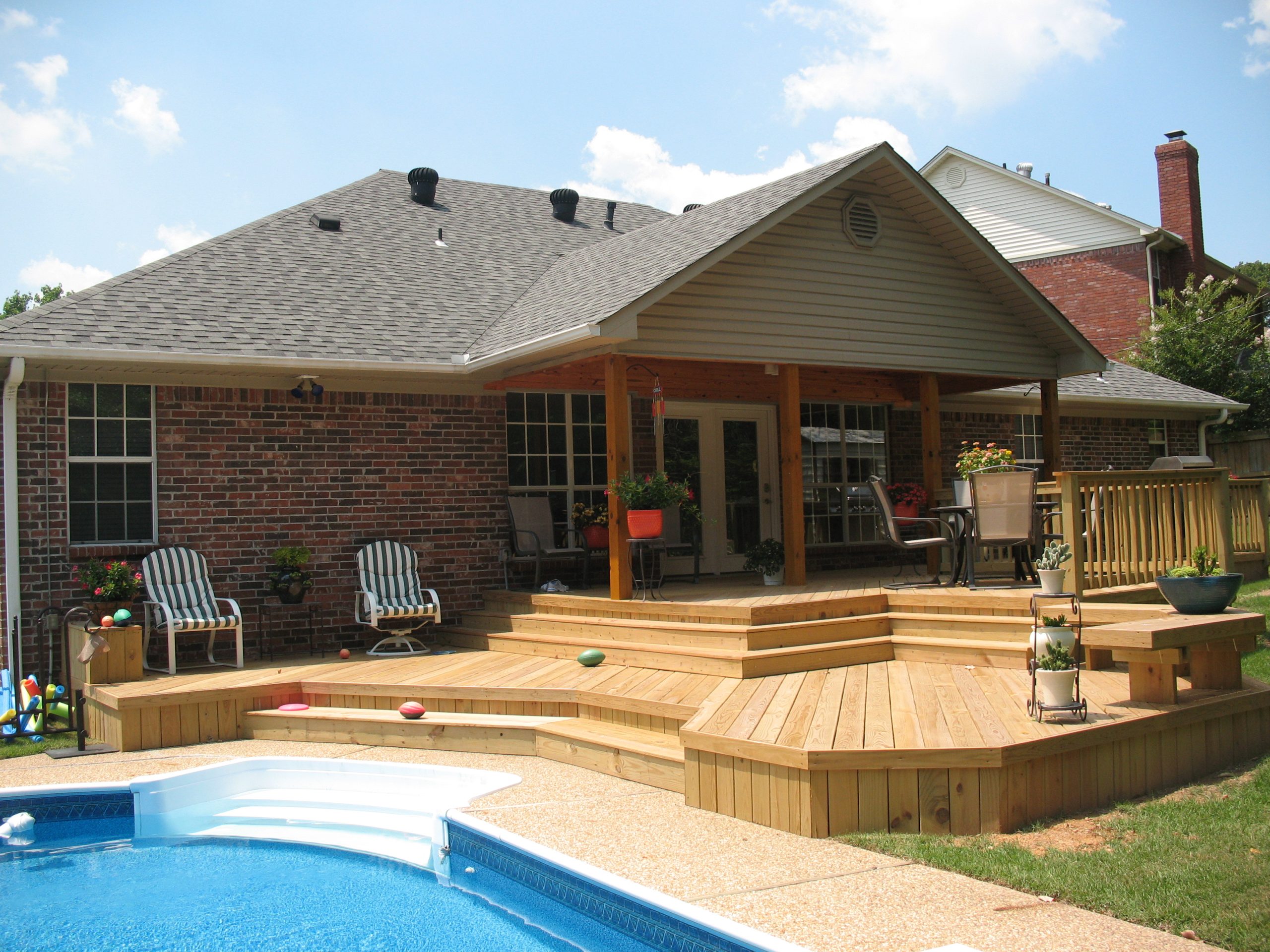 Multi-Level Deck Opens Up Yard in Arkansas | Archadeck custom decks, patios, sunrooms, and porch builder