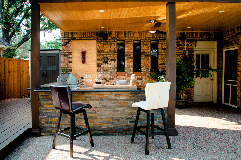 Outdoor Bar and Stools Create a Welcoming Backyard Gathering Space – Alfresco Backyard
