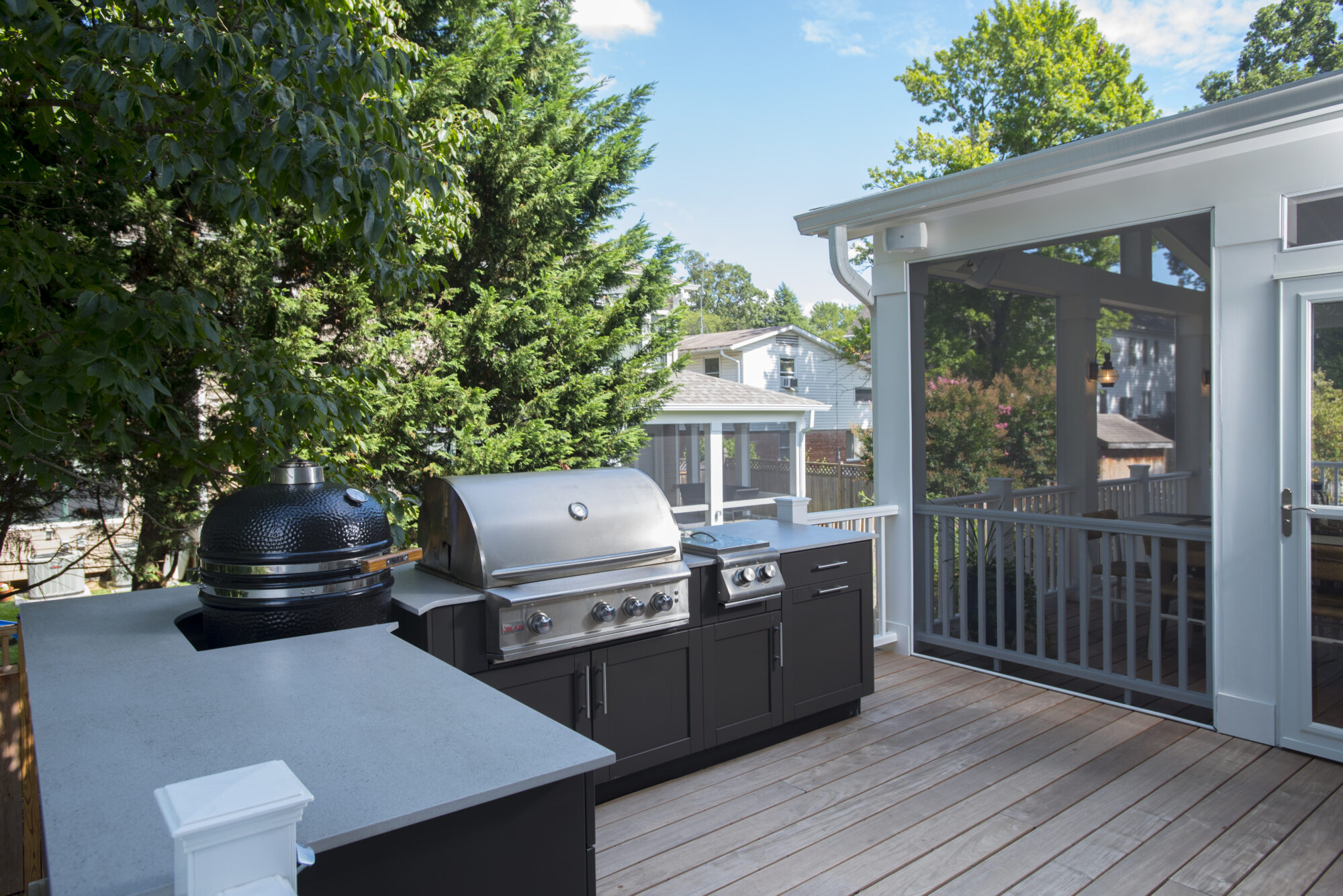Outdoor Kitchen Plans and Considerations on a Deck