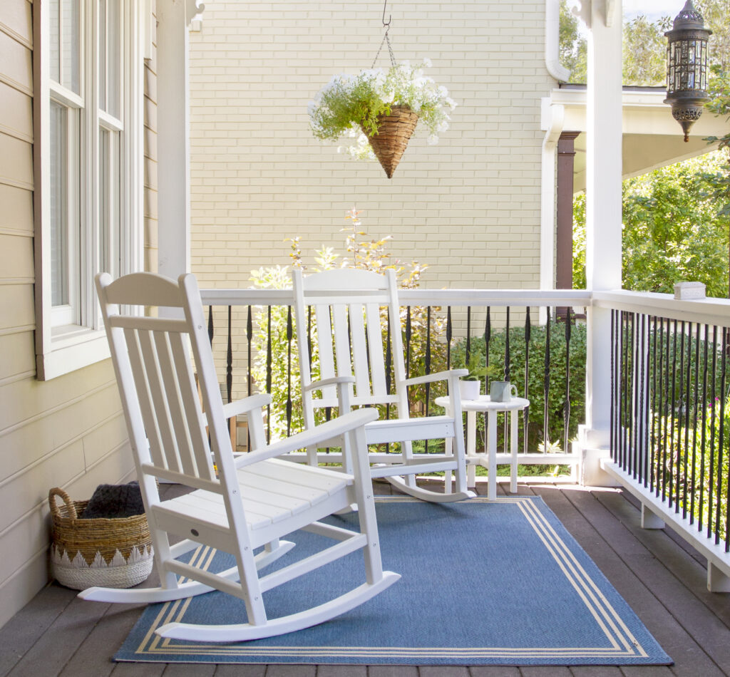 Porch Fence Ideas for a Private Oasis