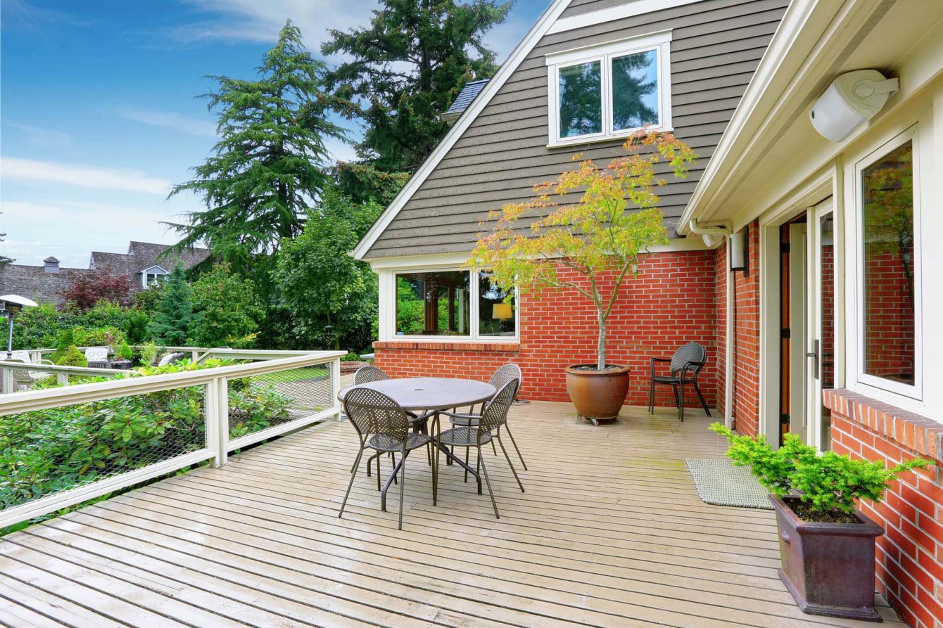 Professional Deck Contractor in Lithia, FL| RTC Outdoor