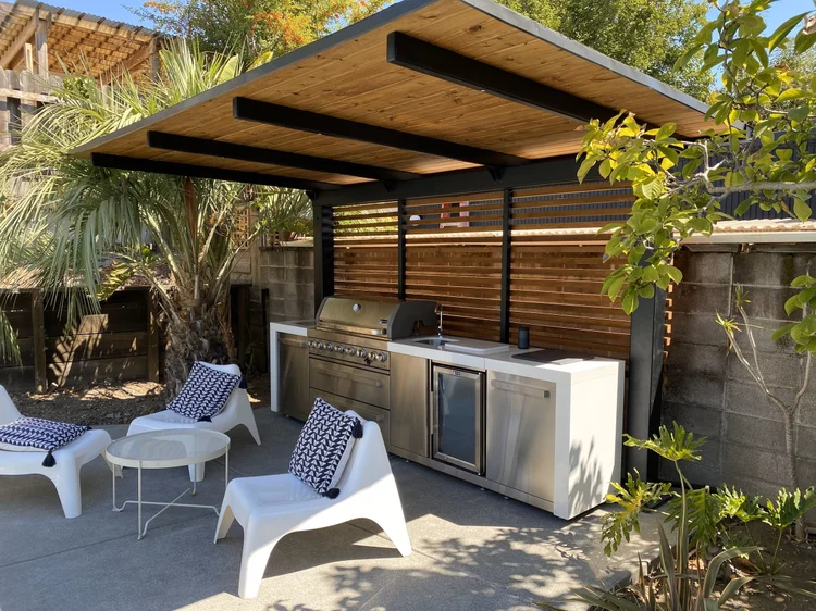 Roofed Structures | Steel Shade Pergolas