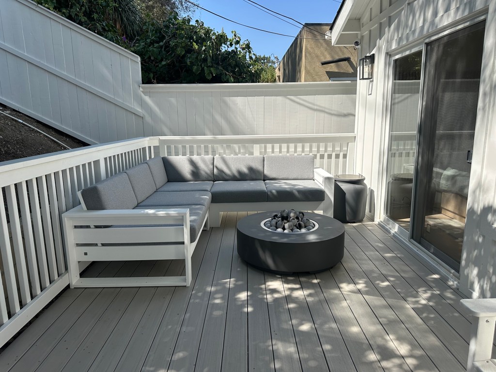 These Two Products Completely Changed My Outdoor Deck – Sunset Magazine
