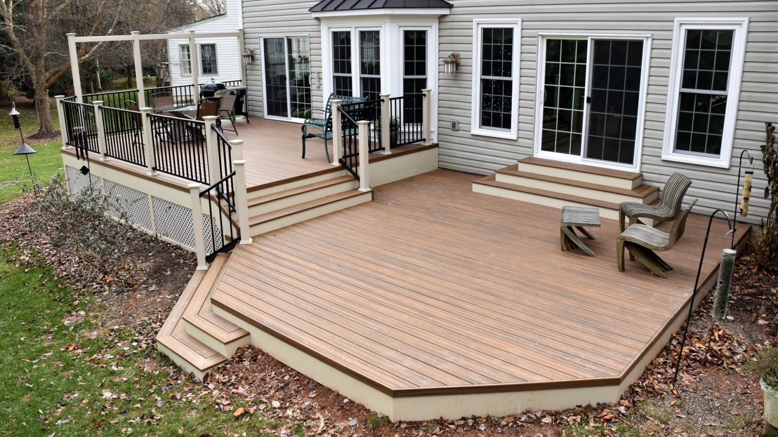 Types of Decks; Traditional, Hybrid, & Composite and Common Add Ons | Loudoun Deck & Fence