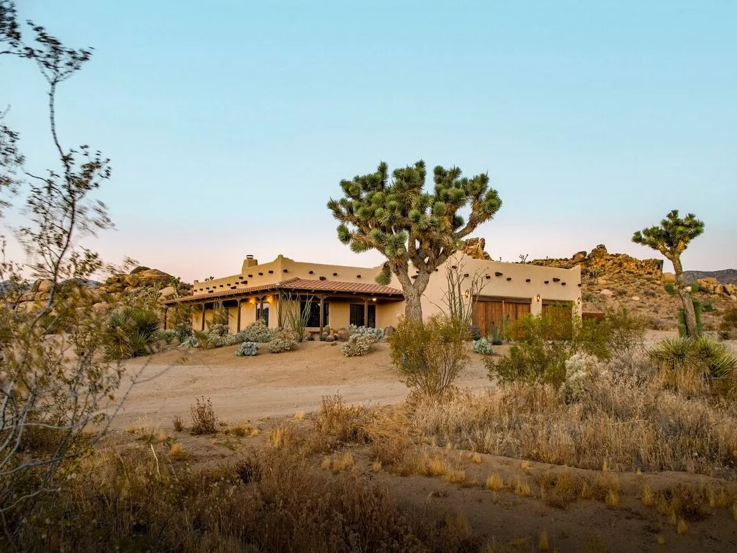 14 Best Joshua Tree Airbnbs With Impressive Desert Design (2026) | Architectural Digest