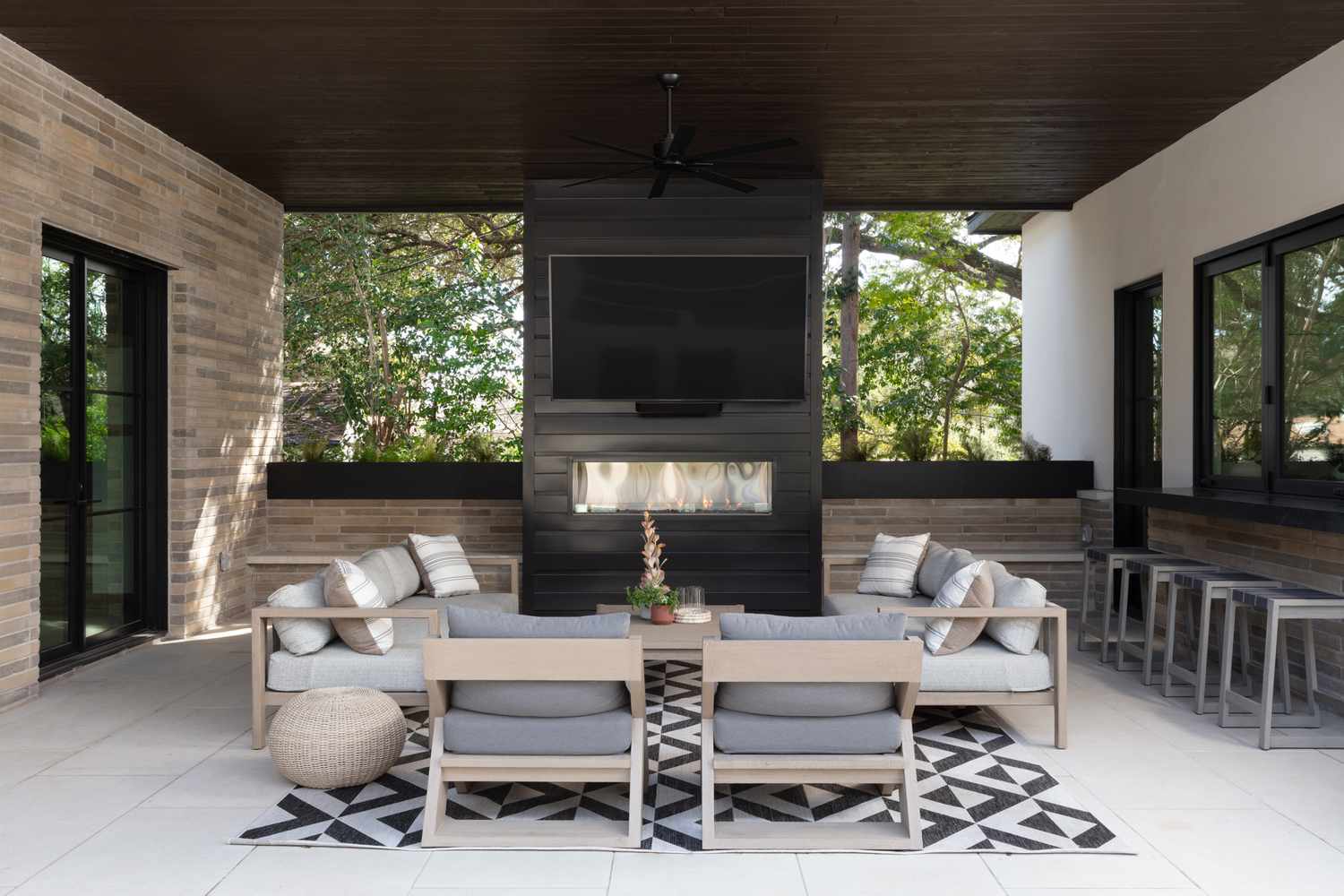 14 Patio Furniture Ideas for Stylish Entertaining