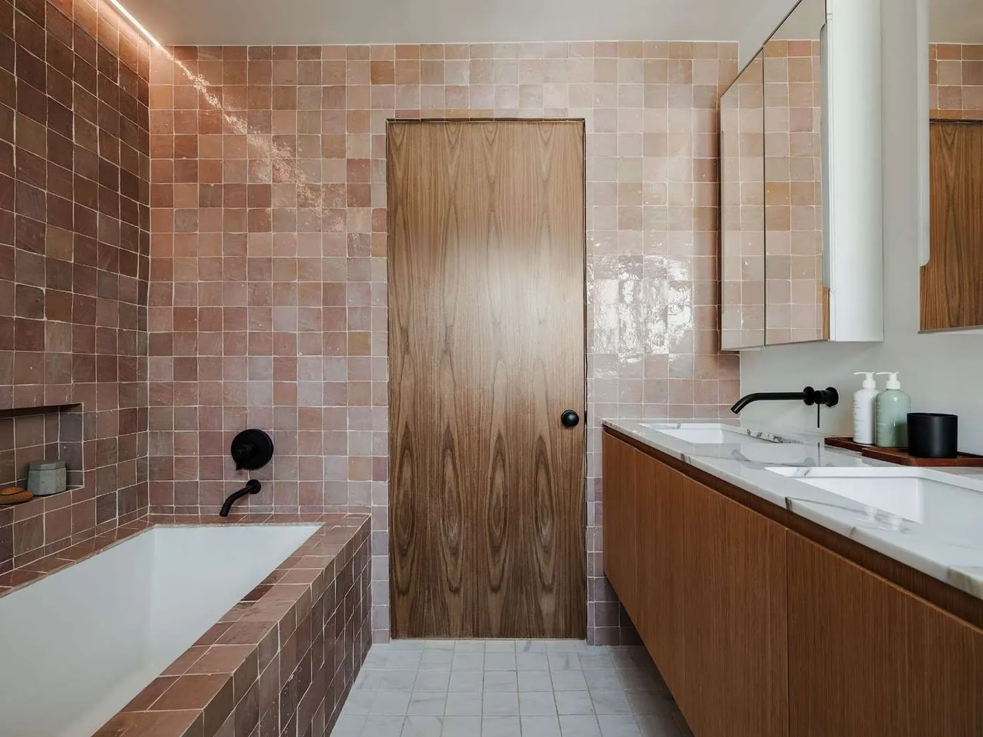 20 Modern Bathroom Ideas for a Tranquil, Spa-Like Space