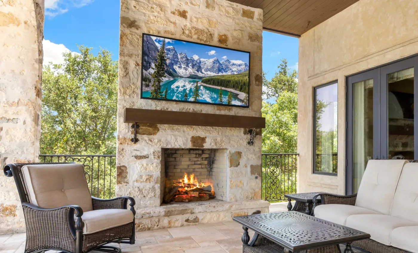 2025 Outdoor TV Guide: Choose the Right One | AV Experience
