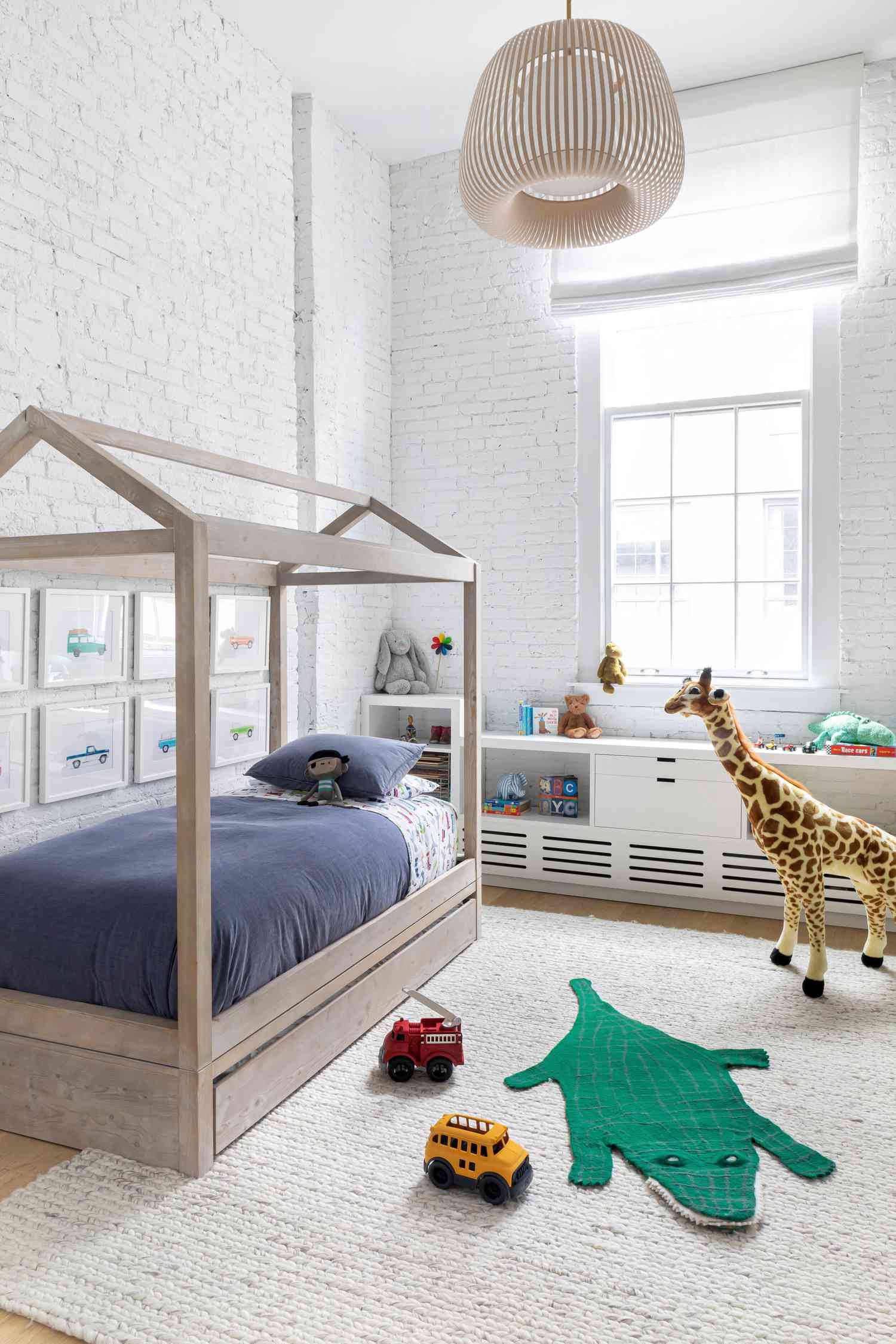 35 Dreamy Canopy Bed Ideas That Anyone Will Love