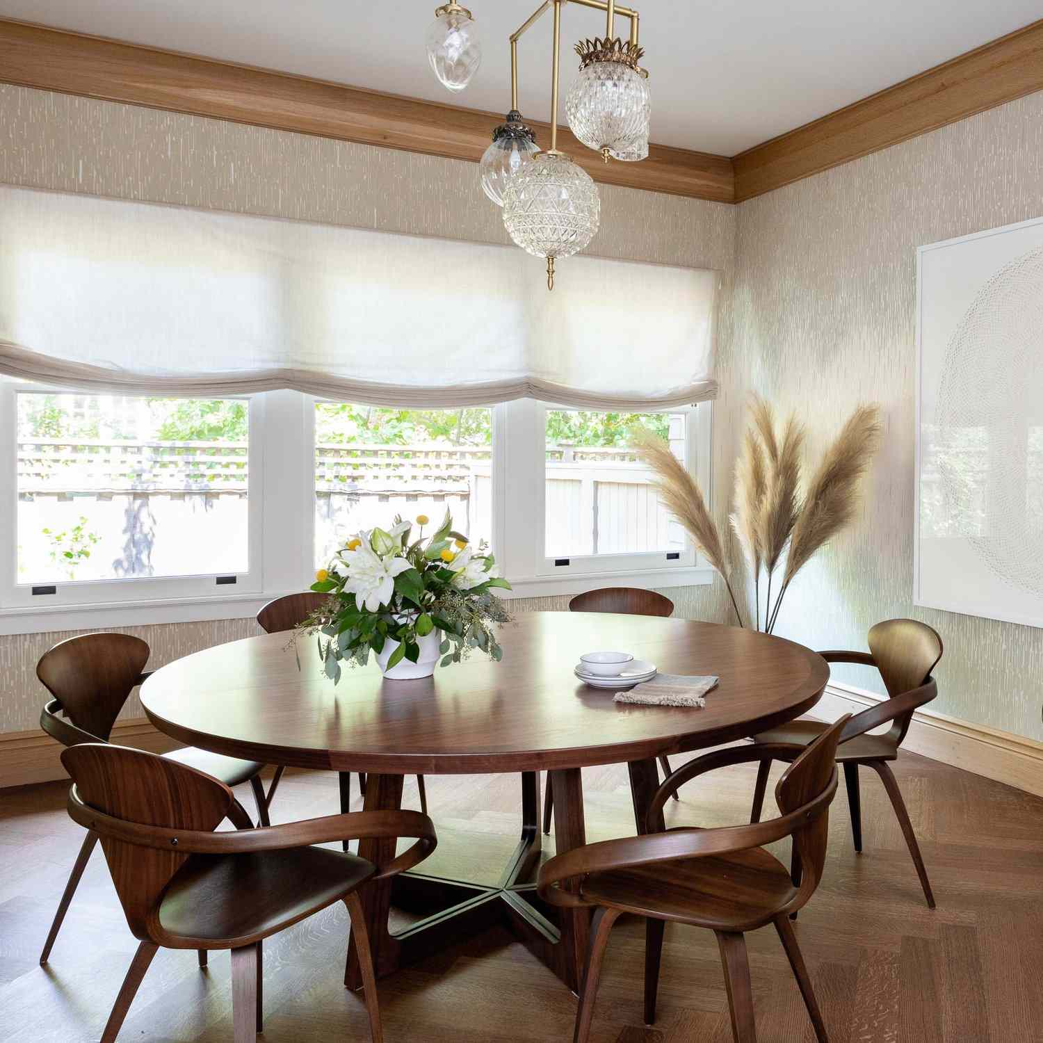 38 Midcentury Modern Dining Rooms That Transcend Time