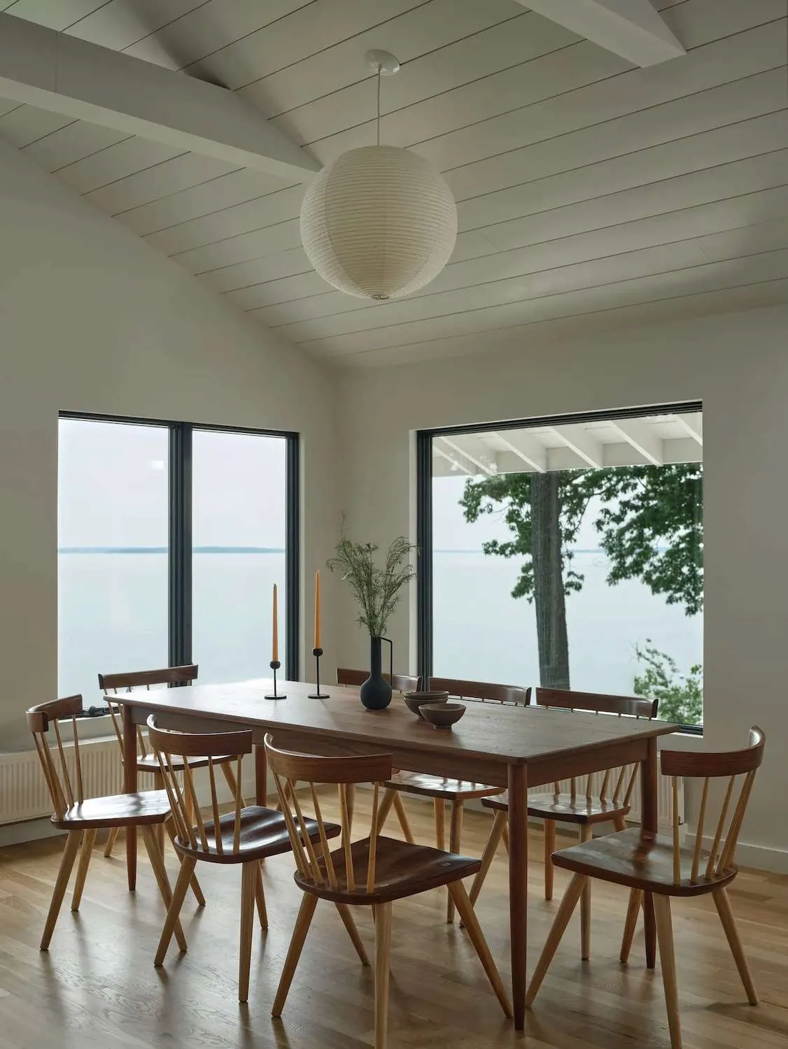 38 Midcentury Modern Dining Rooms That Transcend Time