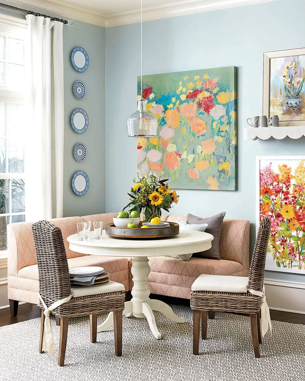 9 Ways to Hang Plates on the Wall - How to Decorate