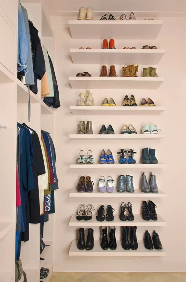 9 Ways to Organize a Bedroom With No Closets | Apartment Therapy