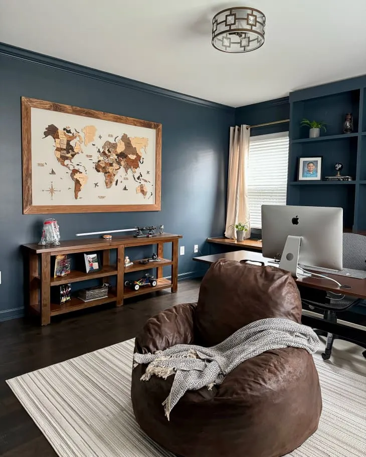 A Home Office Redo Makes Navy & Dark Wood a Must-Try Combo | Apartment Therapy