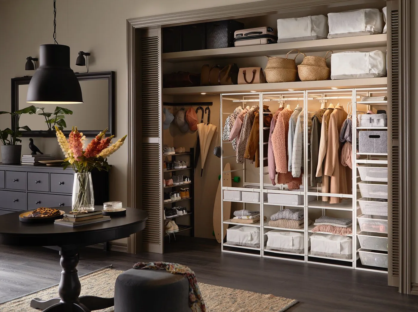 Bedroom Wardrobe Design | Tips For Wardrobe | Pars Diplomatic
