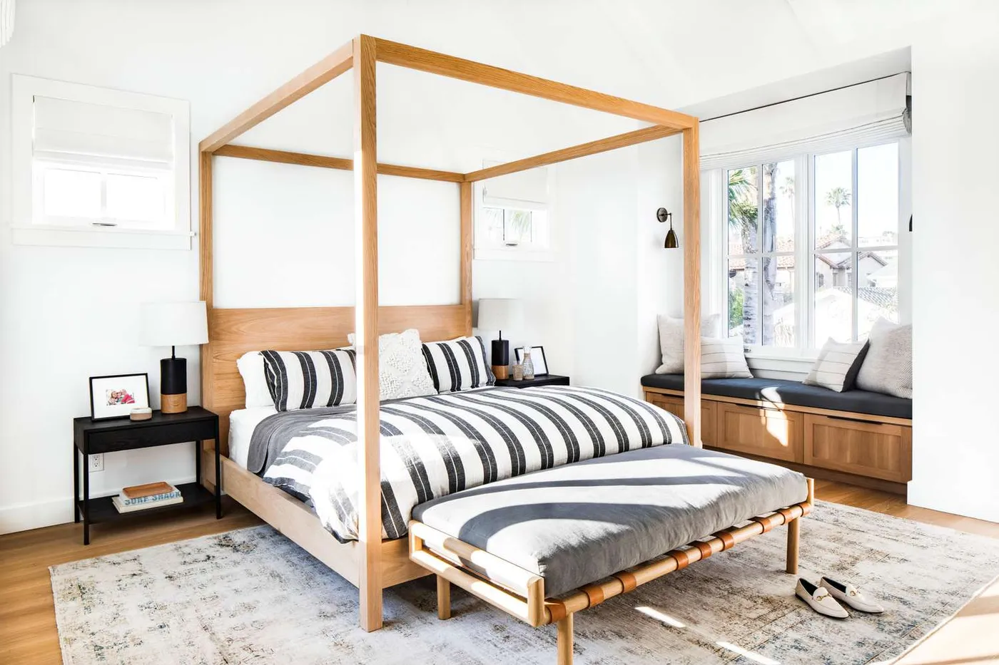 Canopy Beds Are Back—How to Make Them Fit Into Your Space