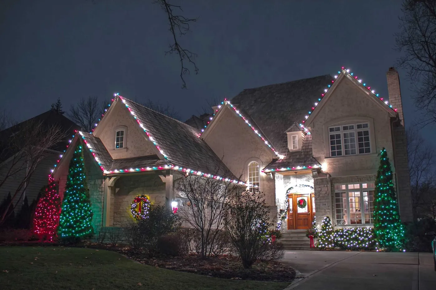 Christmas Light Installation | Lawn Pros