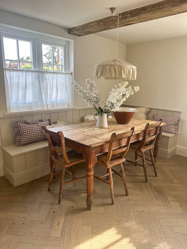Clever Breakfast Nook Ideas to Maximize Your Space - Farmhousehub