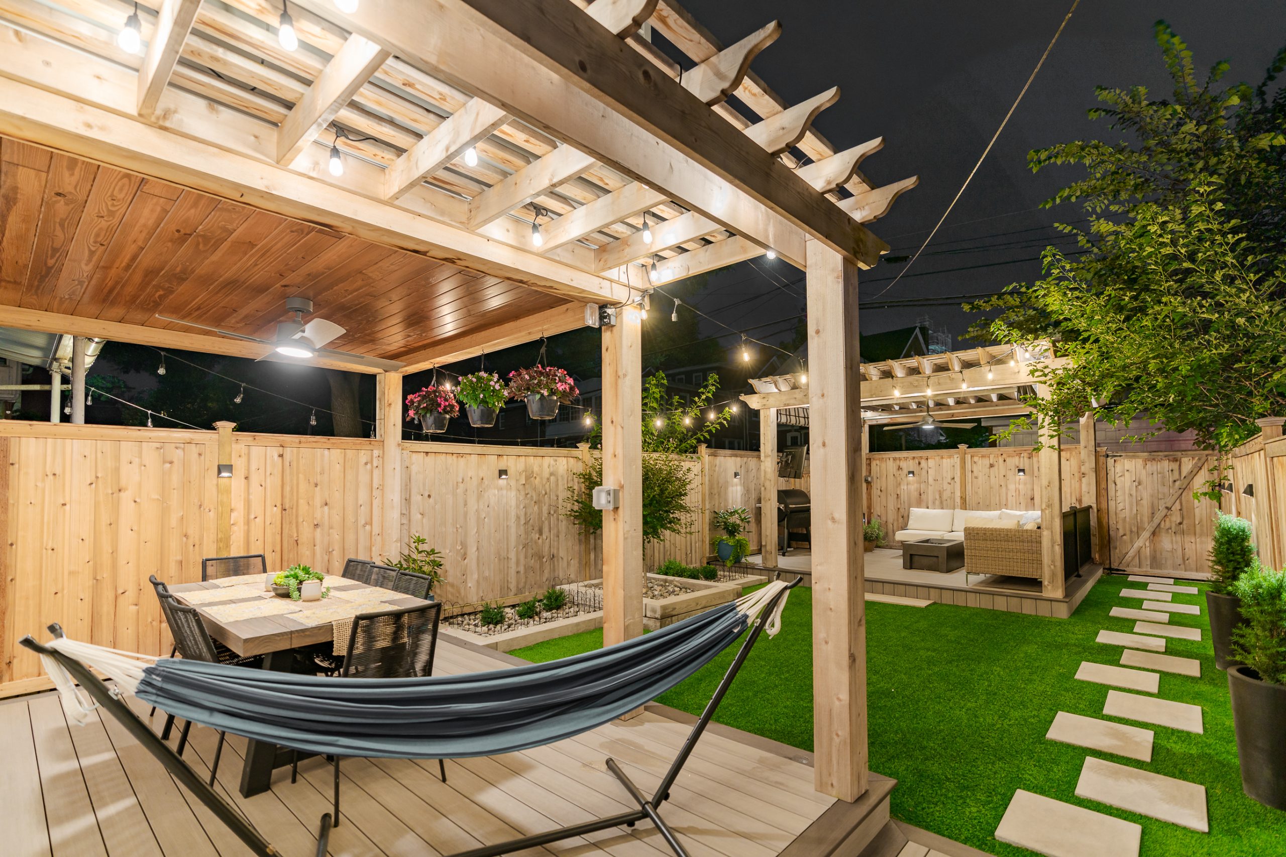 Composite Decks That Look Like Natural Wood - Integrous Fences and Decks