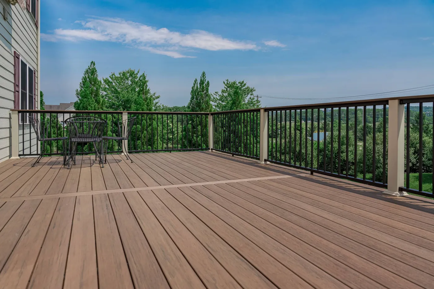 Composite Decks That Look Like Natural Wood - Integrous Fences and Decks