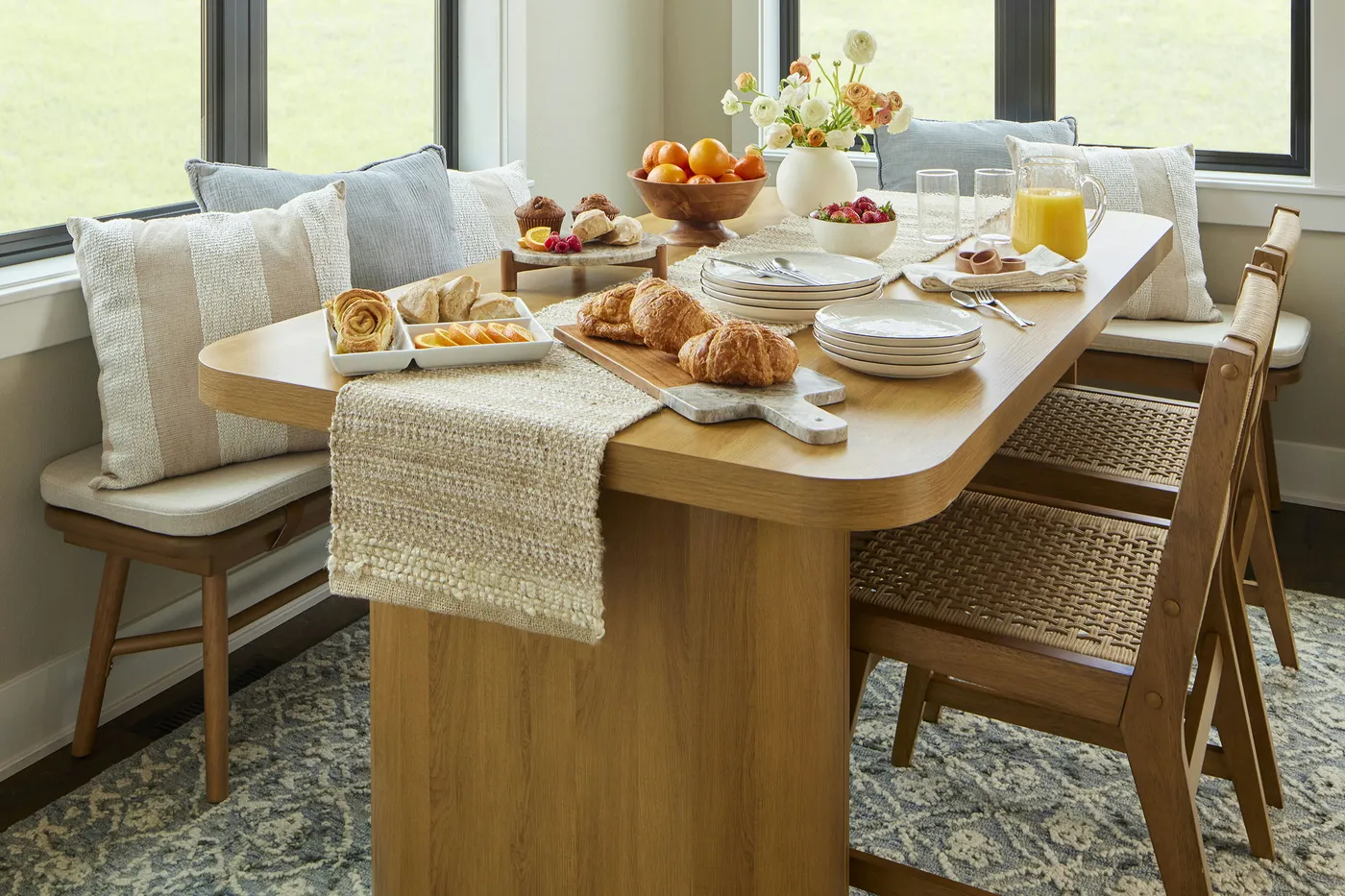 Create the Coziest Dining Nook with 7 Budget-Friendly Furniture Pieces
