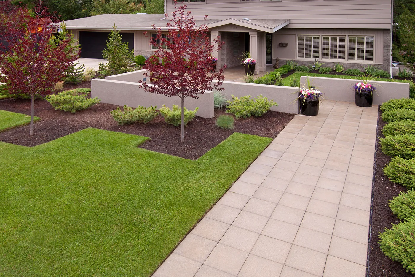 CREB® | Yard (for) sale: Landscaping tips to improve your home's curb appeal