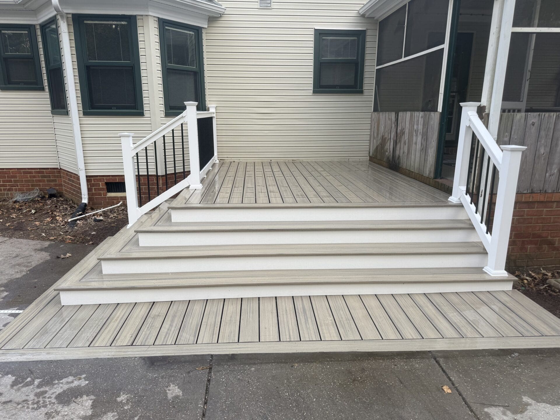 Front Decks Hampton Roads | Entry Deck Builder