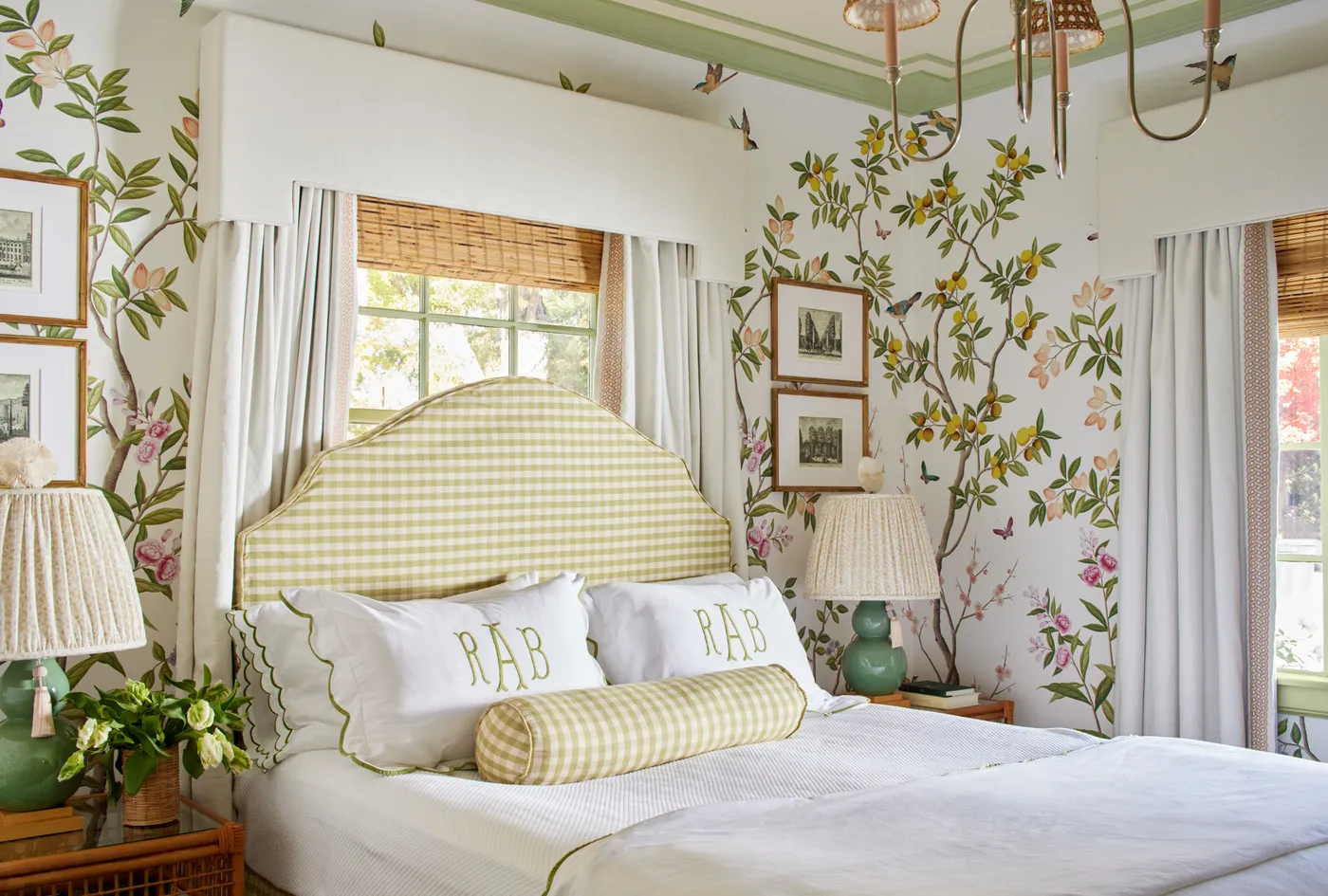 If Your Bedroom Doesn't Feel Relaxing, Start by Changing This One Thing