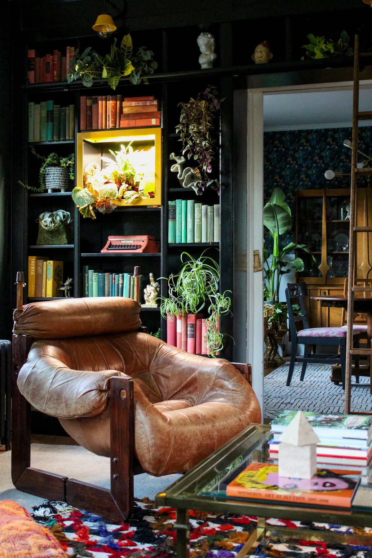 KATE PEARCE VINTAGE'S MOODY GREEN LIBRARY REVEAL FOR THE FALL 2019 ONE ROOM CHALLENGE – KATE PEARCE VINTAGE